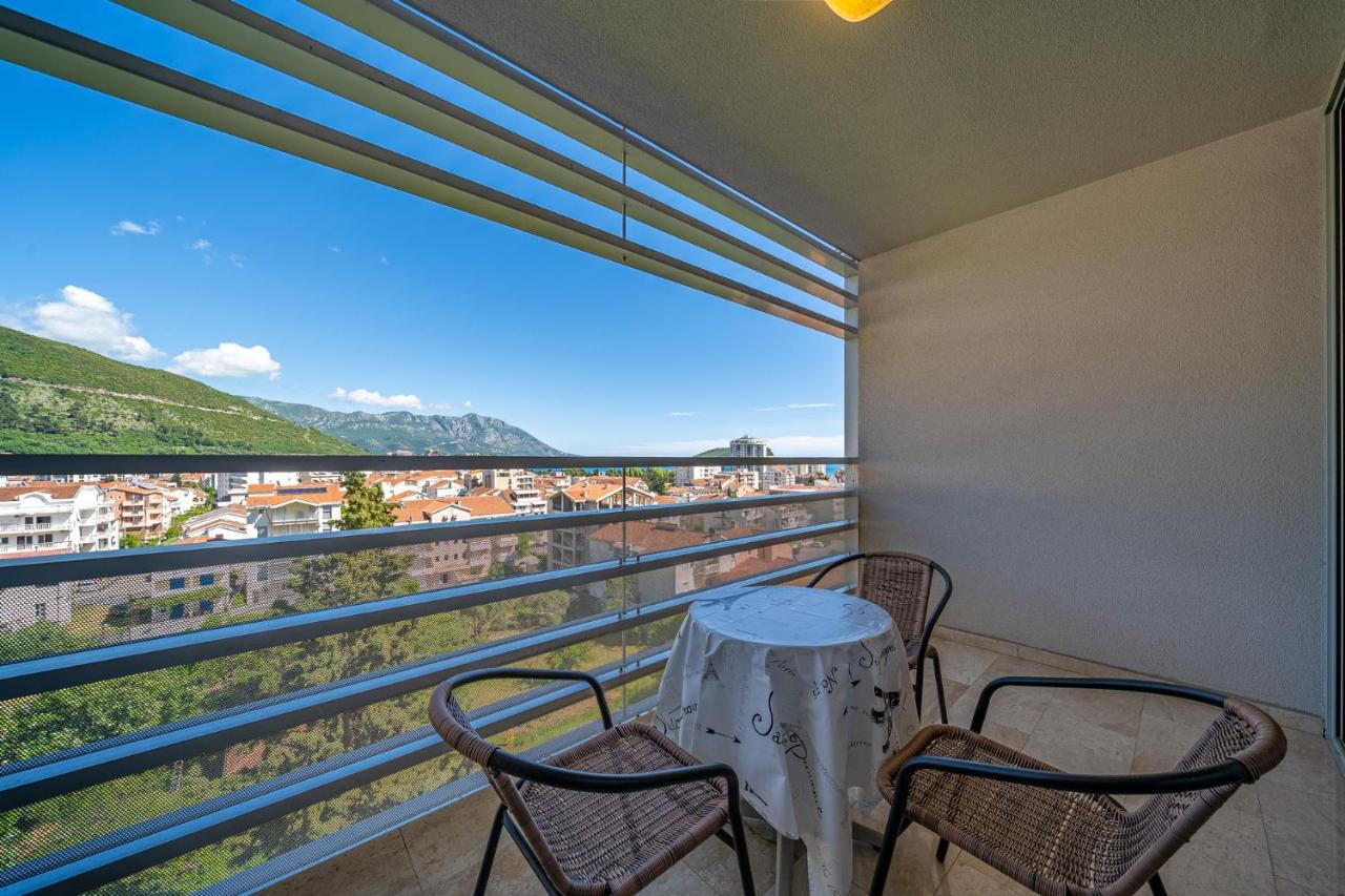 Sea View Apartments In Будва Екстер'єр фото